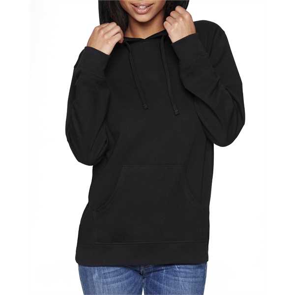 BLACK/ BLACK