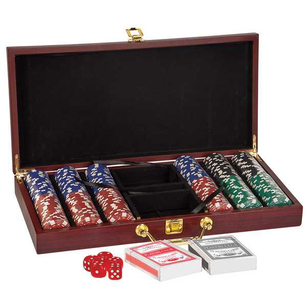 Picture of Rosewood Finish 300 Chip Poker Set